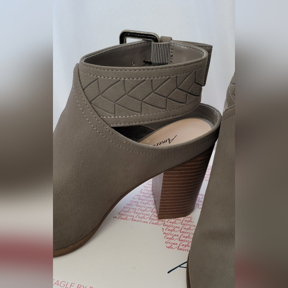 American Eagle Pepper Poivre Ankle Boots Size 7.5 - Picture 5 of 10